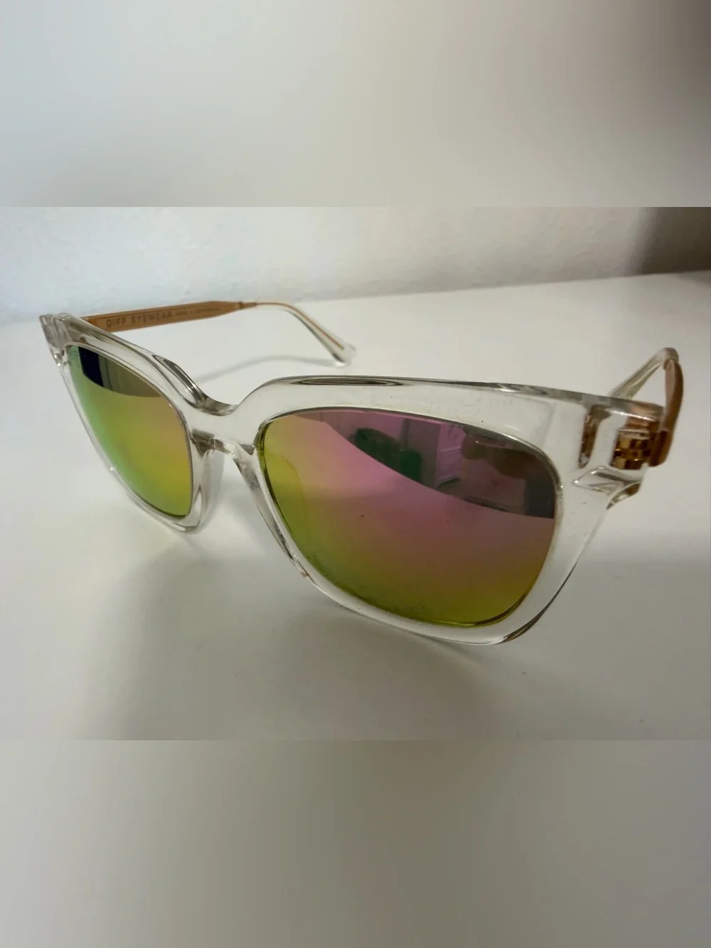 Diff Eyewear Clear Frame Sunglasses with Pink-Gold Mirrored Lenses